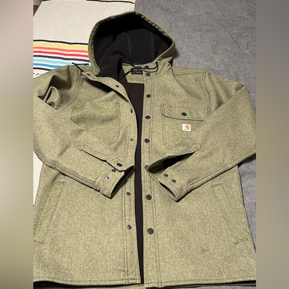 Carhartt men’s Rain Defender jacket - Picture 2 of 4